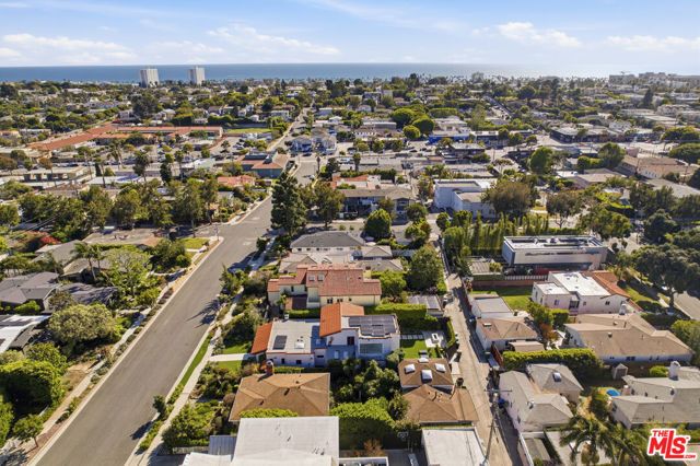 1019 Pine Street, Santa Monica, CA 90405