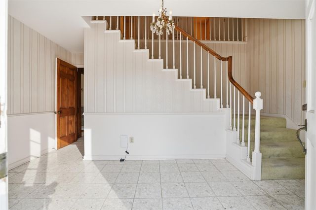 506 Bayou Drive, Richmond, TX 77469