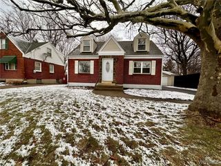393 Beach Road, Cheektowaga, NY 14225