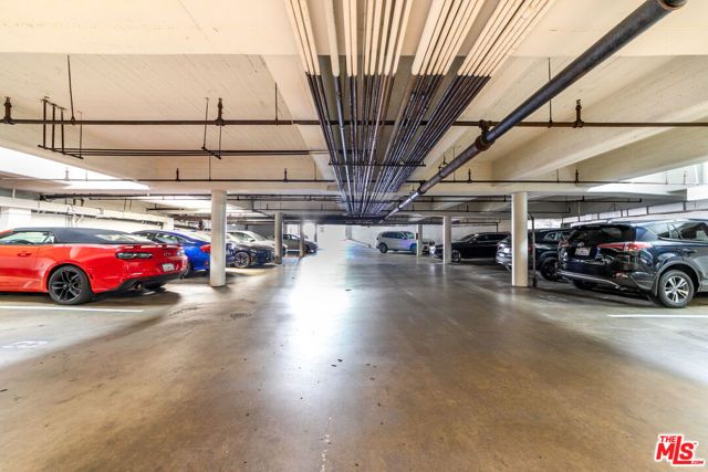 1595 E Chevy Chase Drive, Glendale, CA 91206