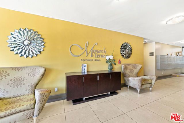 1595 E Chevy Chase Drive, Glendale, CA 91206