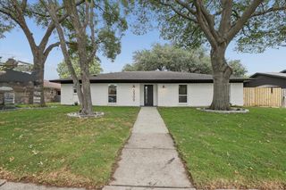 2309 Monticello Circle, Plano, TX 75075
