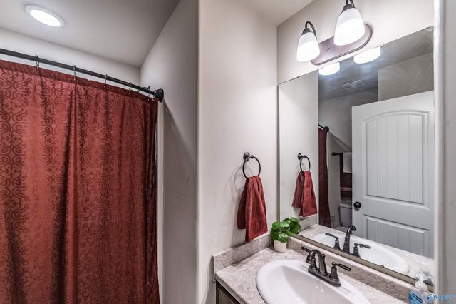 100 Beaver Brook Place, Toney, AL 35773