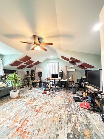 134 51st Ave, N, Nashville, TN 37209