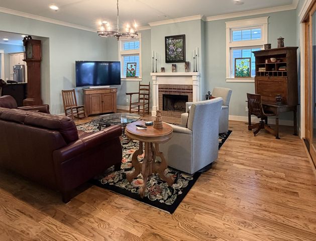 134 51st Ave, N, Nashville, TN 37209