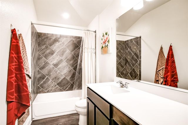 7616 Groundhog WAY, Austin, TX 78744