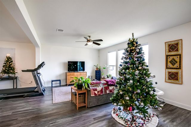 7616 Groundhog WAY, Austin, TX 78744