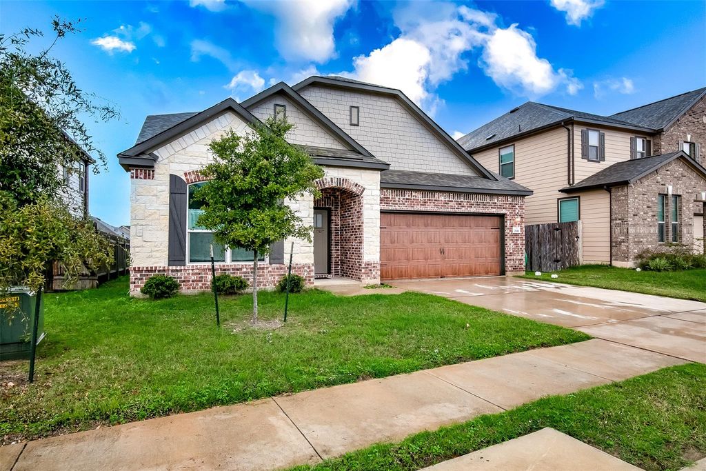 7616 Groundhog WAY, Austin, TX 78744