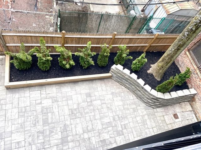 74 Tyler St C, Boston, MA 02111