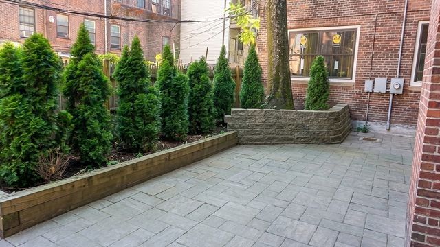 74 Tyler St C, Boston, MA 02111