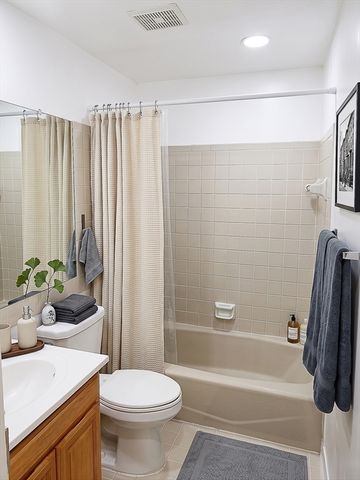 74 Tyler St C, Boston, MA 02111