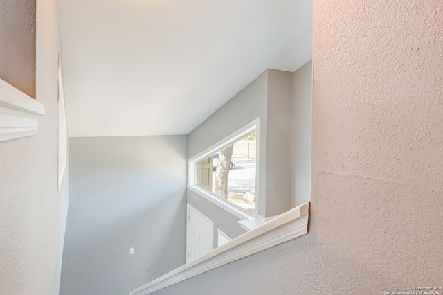 100 Lorenz Rd Apt 101, San Antonio, TX 78209