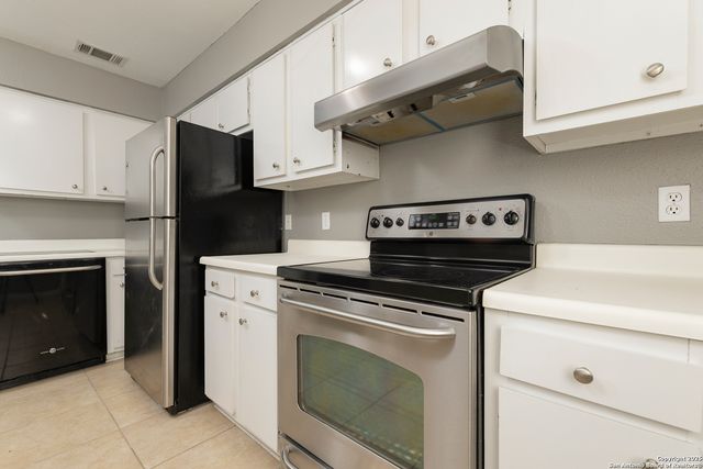 100 Lorenz Rd Apt 101, San Antonio, TX 78209