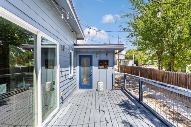 7611 Providence Ave A, Austin, TX 78752