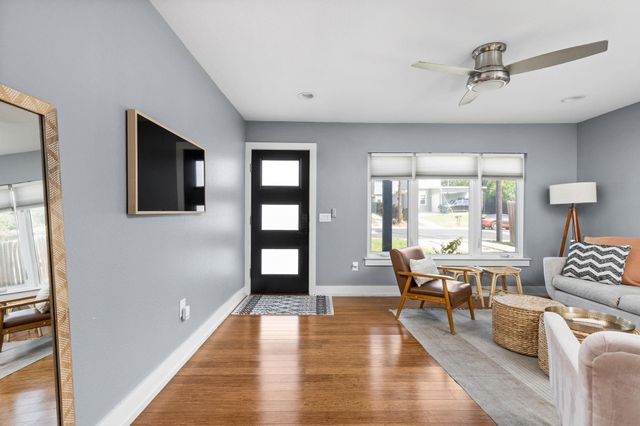 7611 Providence Ave A, Austin, TX 78752