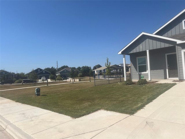 136 Akela WAY, Georgetown, TX 78626