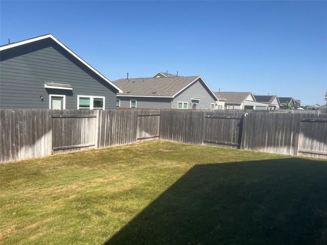 136 Akela WAY, Georgetown, TX 78626