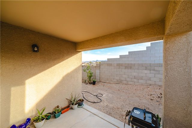 1728 Del Parado, Bullhead City, AZ 86442