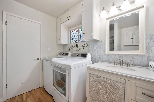 6240 Mackinaw St, Pollock Pines, CA 95726