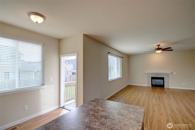 1709 Hillcrest Loop, Mount Vernon, WA 98274