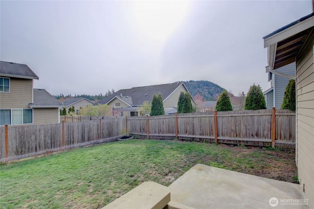 1709 Hillcrest Loop, Mount Vernon, WA 98274