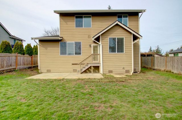 1709 Hillcrest Loop, Mount Vernon, WA 98274