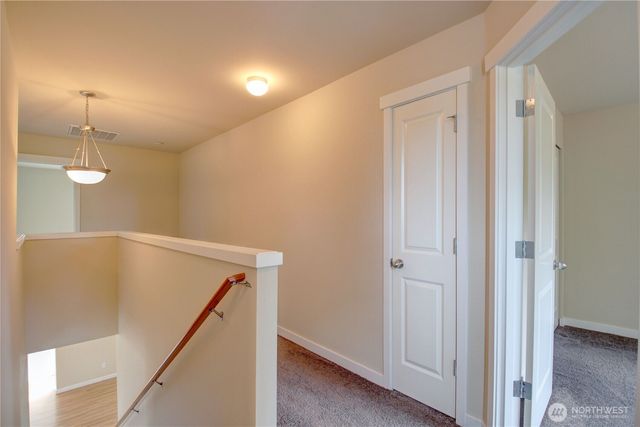 1709 Hillcrest Loop, Mount Vernon, WA 98274