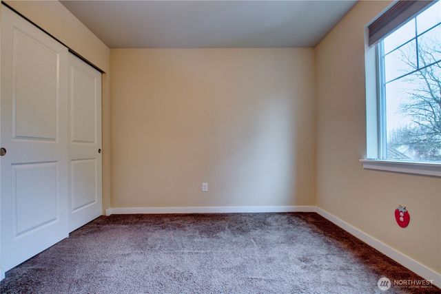 1709 Hillcrest Loop, Mount Vernon, WA 98274