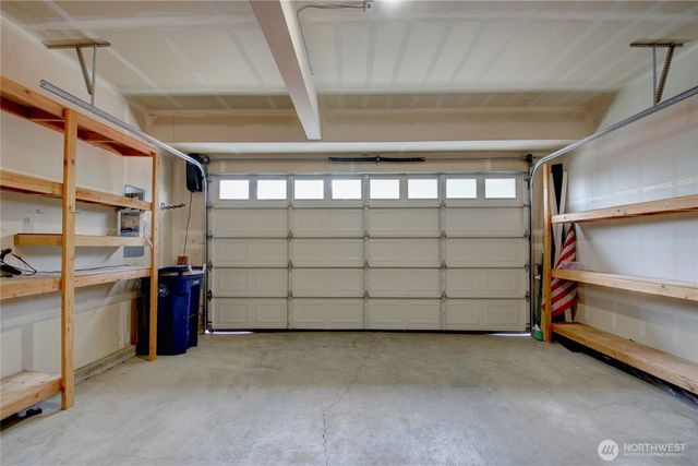 1709 Hillcrest Loop, Mount Vernon, WA 98274