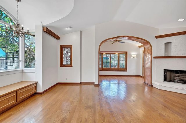 325 Bontona Ave, Fort Lauderdale, FL 33301