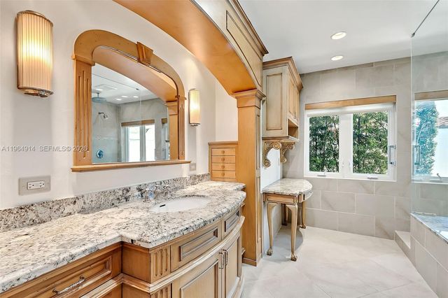 325 Bontona Ave, Fort Lauderdale, FL 33301