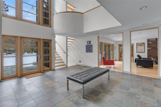 46 Locust Lane, Northport, NY 11768