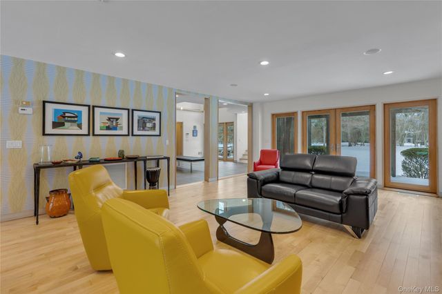 46 Locust Lane, Northport, NY 11768