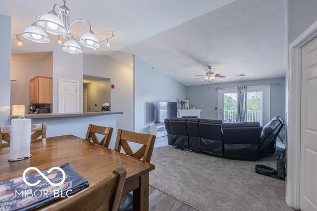 6239 Amber Creek Lane 312, Indianapolis, IN 46237