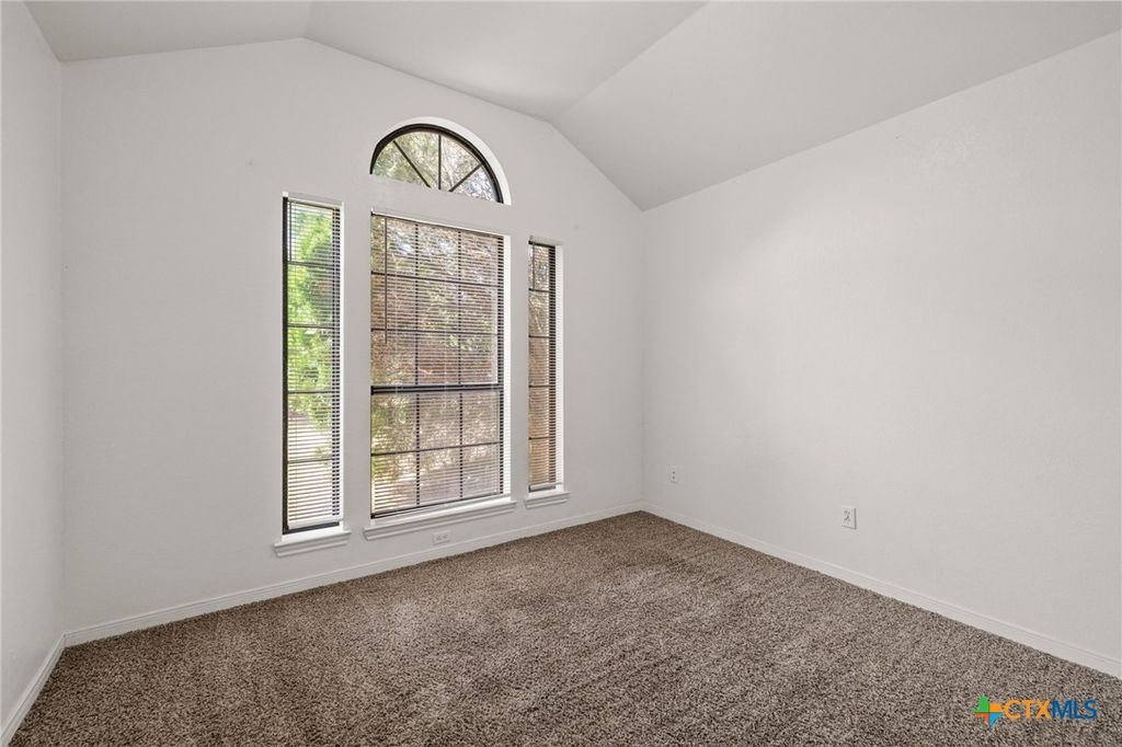Image 18 of property listing at 4304 Teal Drive, Killeen, TX 76542