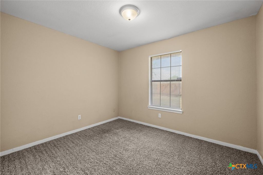 Image 19 of property listing at 4304 Teal Drive, Killeen, TX 76542