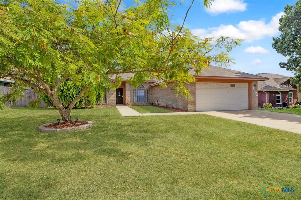 Image 3 of property listing at 4304 Teal Drive, Killeen, TX 76542