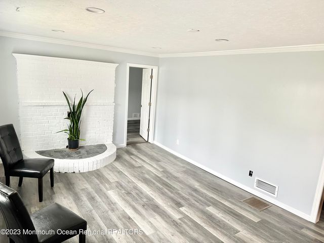 101 Perry Street, Keyport, NJ 07735