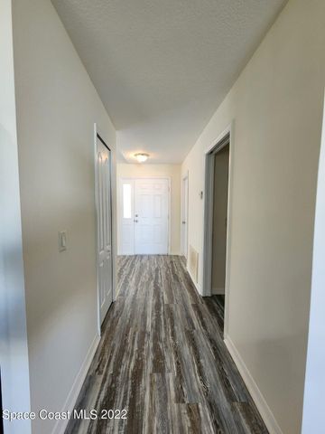 1517 Wake Forest Road NW, Palm Bay, FL 32907