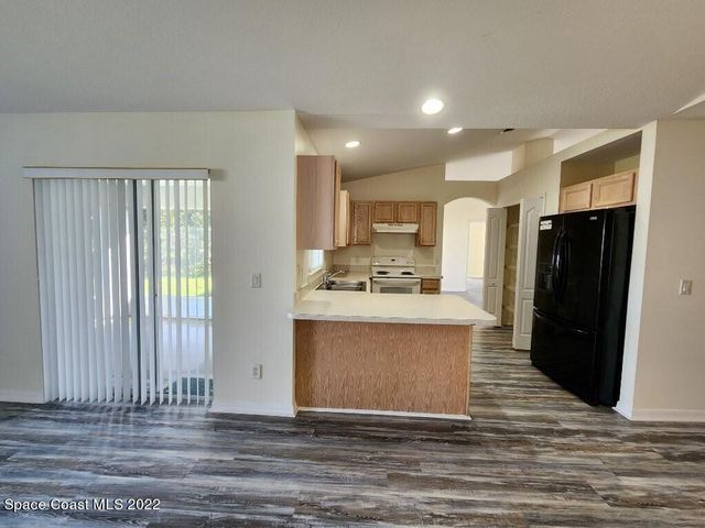 1517 Wake Forest Road NW, Palm Bay, FL 32907