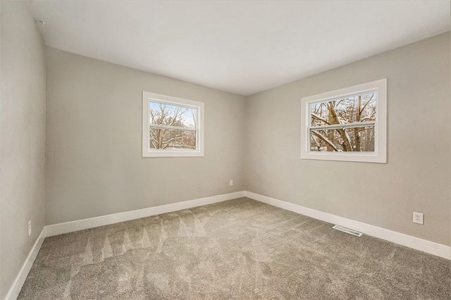 4341 Laura Avenue, Comstock Park, MI 49321