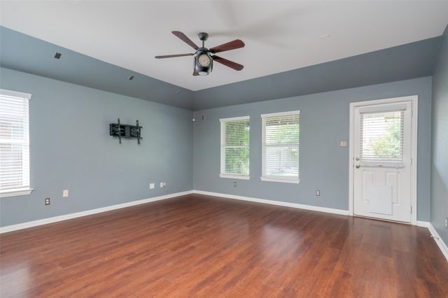 292 Strawberry Blonde DR, Buda, TX 78610