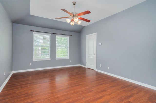292 Strawberry Blonde DR, Buda, TX 78610