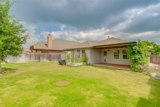 292 Strawberry Blonde DR, Buda, TX 78610