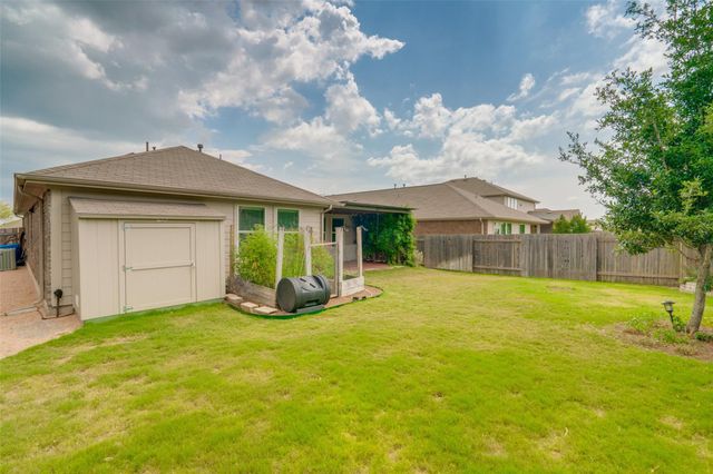 292 Strawberry Blonde DR, Buda, TX 78610