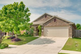 292 Strawberry Blonde DR, Buda, TX 78610