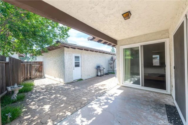 1104 Glenbridge Circle, Westlake Village, CA 91361