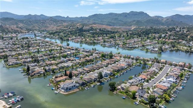 1104 Glenbridge Circle, Westlake Village, CA 91361