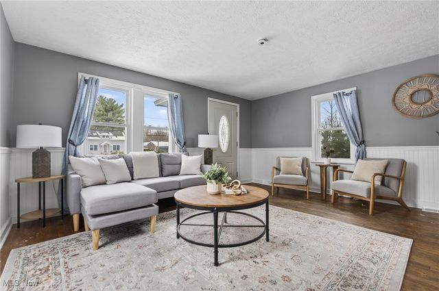 2999 Cannon Road, Twinsburg, OH 44087