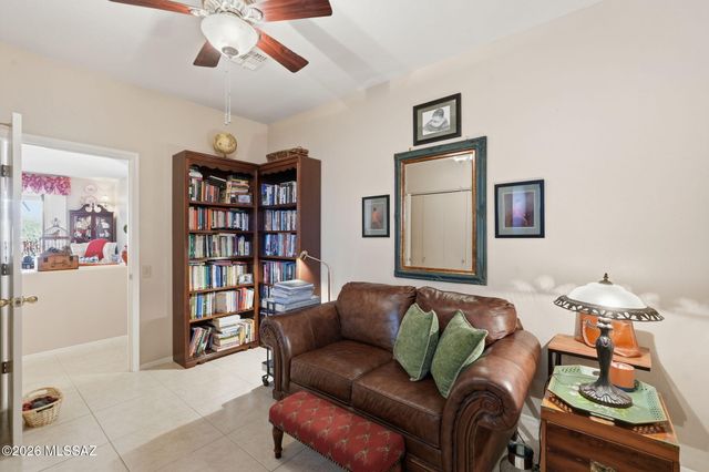 1910 W Amblemorn Drive, Green Valley, AZ 85622